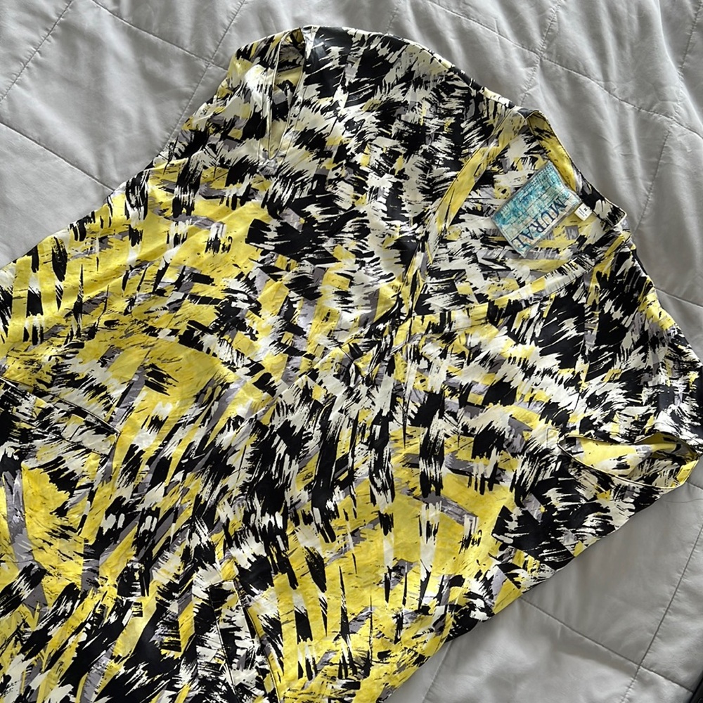 Mural tunic